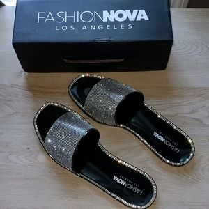Fashion Nova Slides